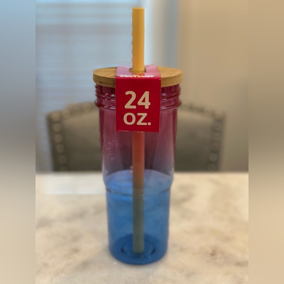 WAWA limited edition The Galaxy Reusable Tumbler / Mug - 24oz - Picture 2 of 8